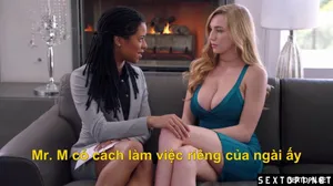 Cô giáo trẻ non nớt bị học trò trả bài tập thể