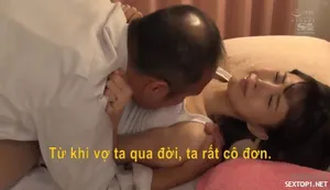 Lại đây chị rửa cặc cho nào