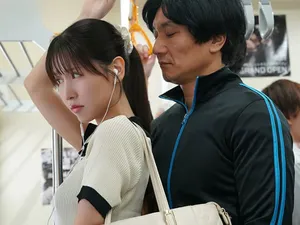 Anh trai trộm phang người yêu mỗi lần trễ tàu là đến ngủ nhờ mê man