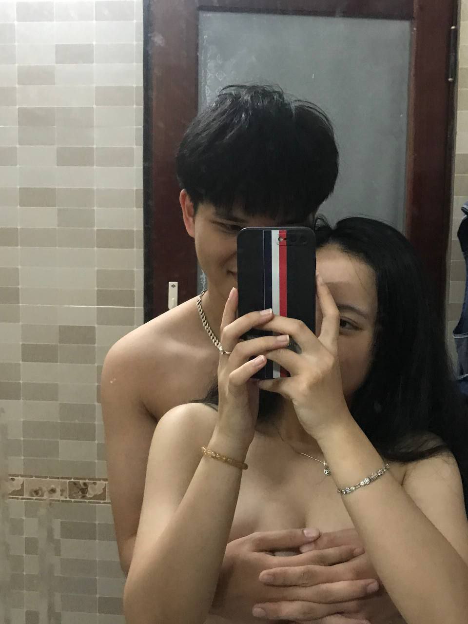 SDNM-349,SDNM-349 Một người mẹ nuôi ba đứa con bằng nguồn sữa mẹ dồi dào, một vận động viên bóng chuyền chuyên nghiệp trên đảo, Kaho Tamaki, 29 tuổi, học sinh lớp 1...